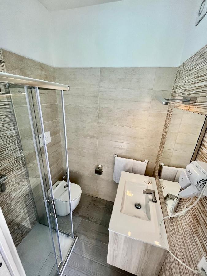 La Dependance Aparthotel Шилла Экстерьер фото